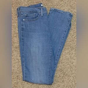 Levi’s (314) Shaping Straight Blue jeans